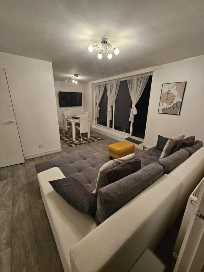 Stunning 1-Bed Apartment In Londra Dış mekan fotoğraf
